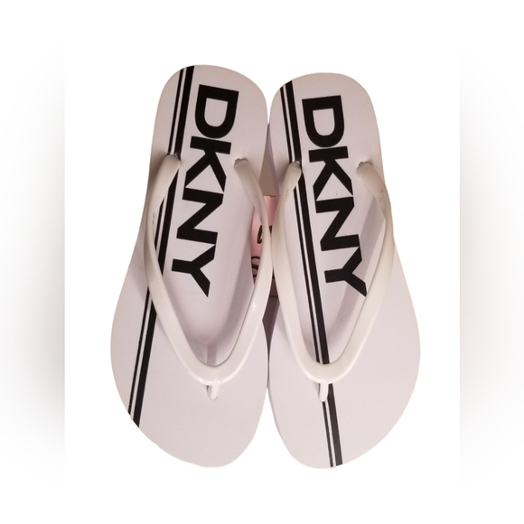 *NWOT* DKNY Flip Flops - Picture 1 of 6
